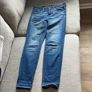 American Eagle Outfitters Classic Blue Jeans